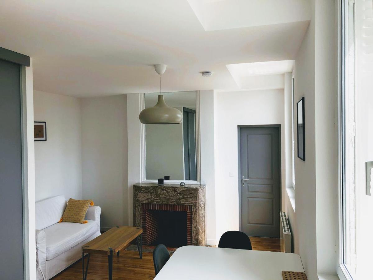 Apartamento Le Seize - Parking Prive Châlons-en-Champagne Exterior foto